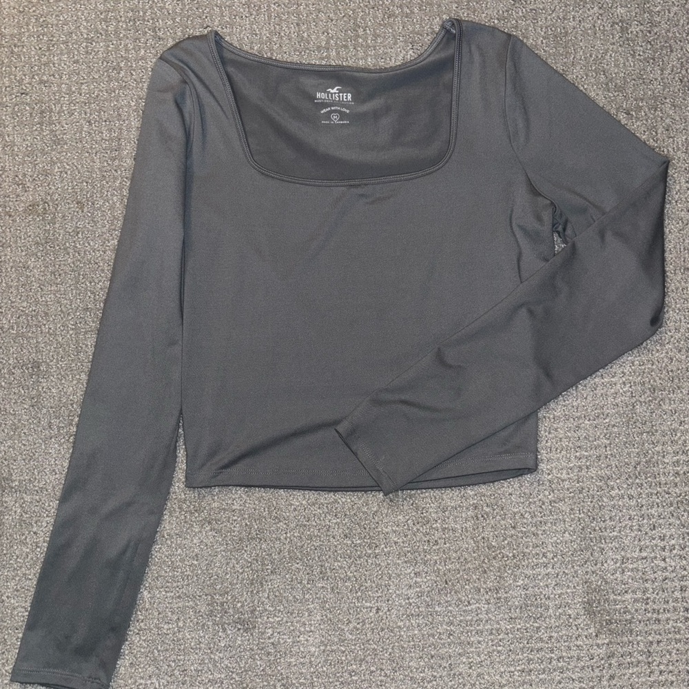 Hollister Women's Charcoal Long Sleeve Top